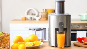 https://www.tastingtable.com/1419459/tip-keep-juicer-pulp-basket-clean-without-washing/