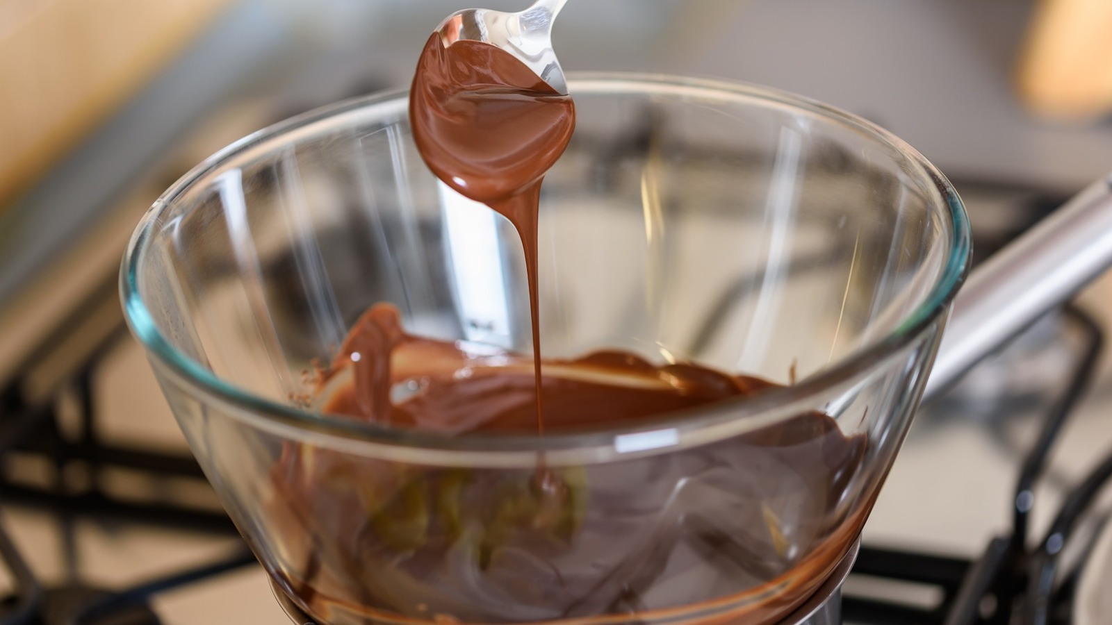 https://www.tastingtable.com/1594915/skip-microwave-heat-hot-fudge-double-boiler/