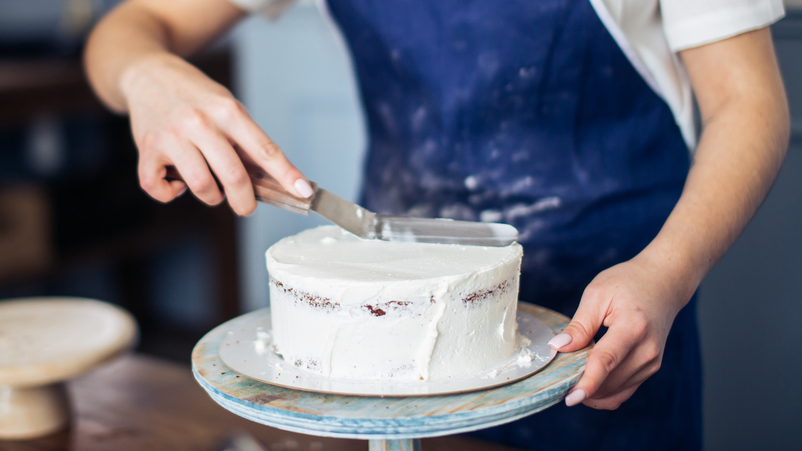 https://www.tastingtable.com/1541623/use-cookie-scoop-decorating-cakes/