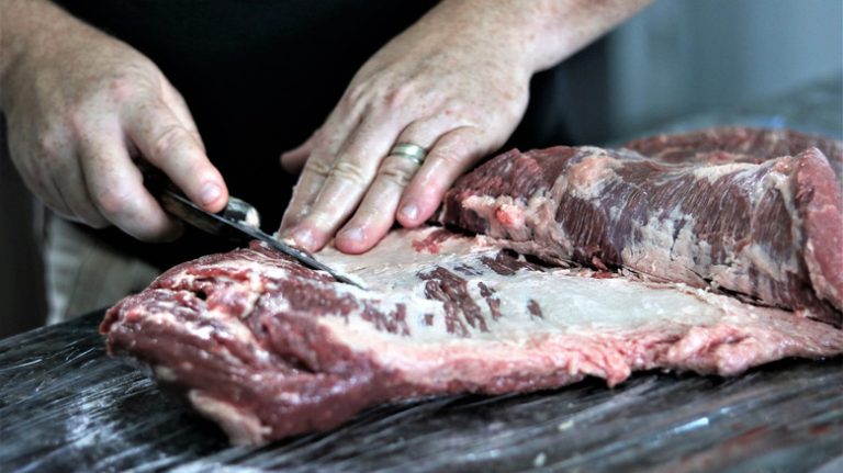 trimming beef brisket